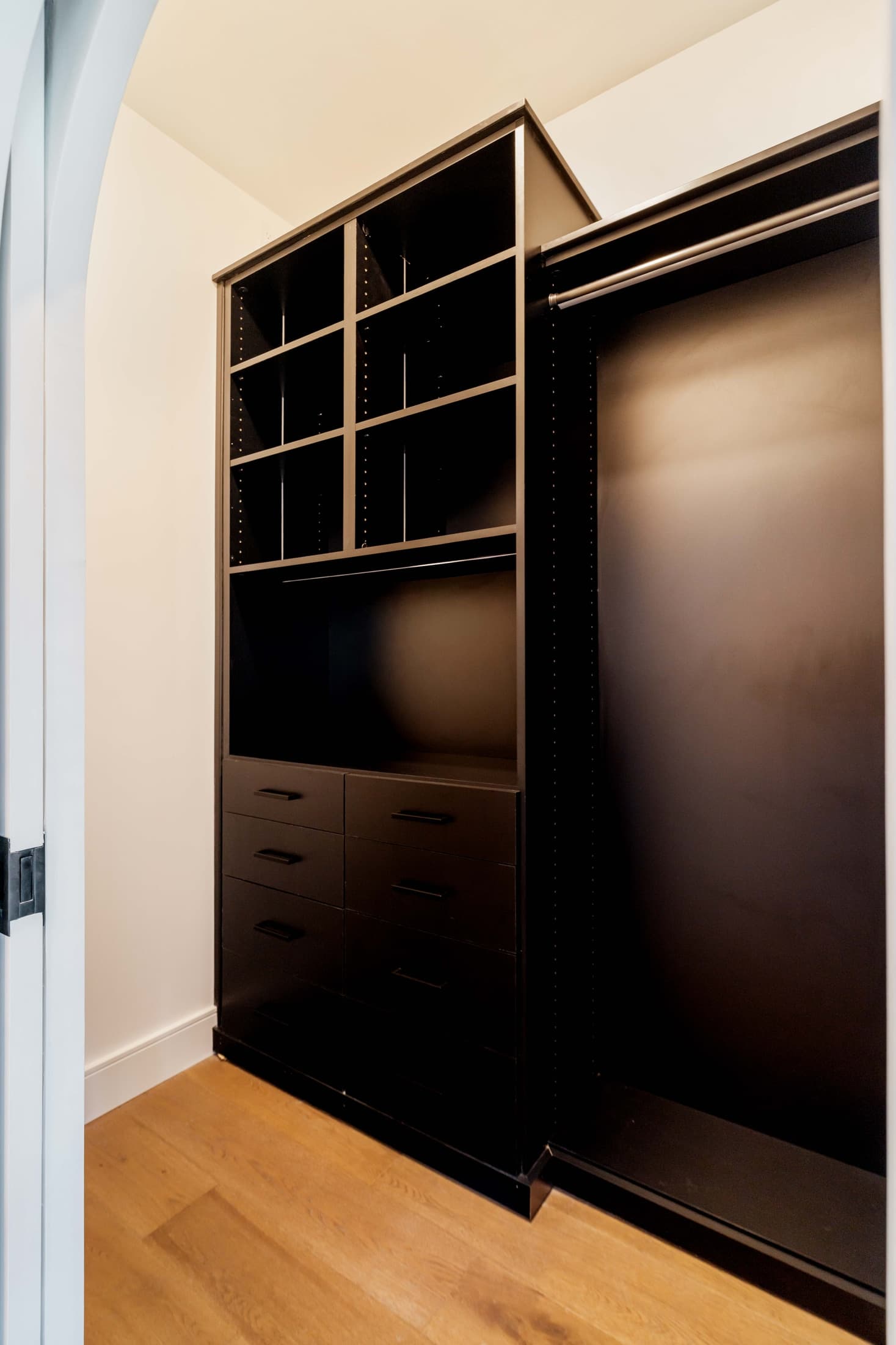 79 Park primary bedroom suite