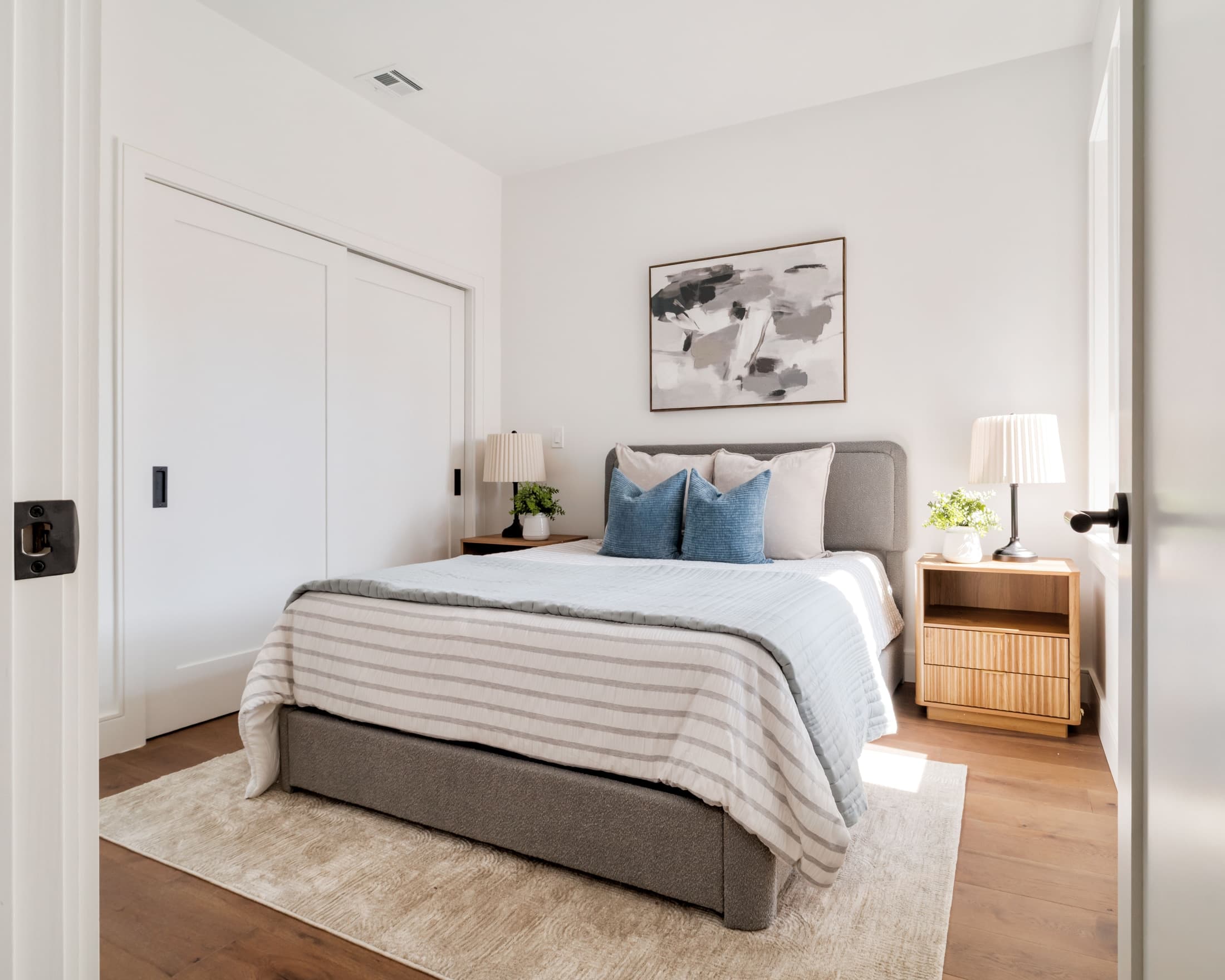 79 Park bedroom